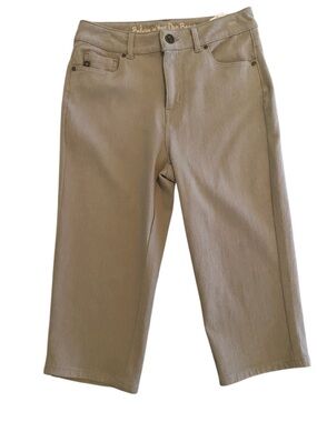 Belle by Kim Gravel Flexibelle Pedal Pushers Capri Pant Light Olive Green Size 4